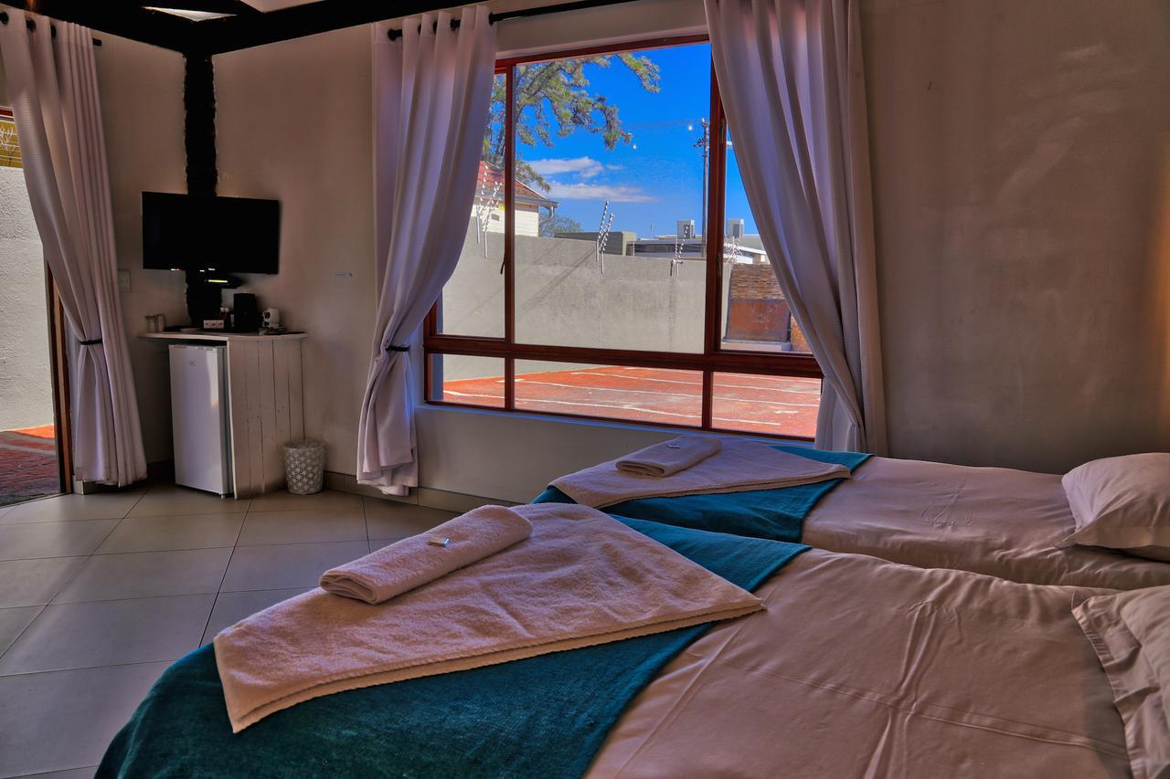 Windhoek Gardens Boutique Hotel Exterior foto